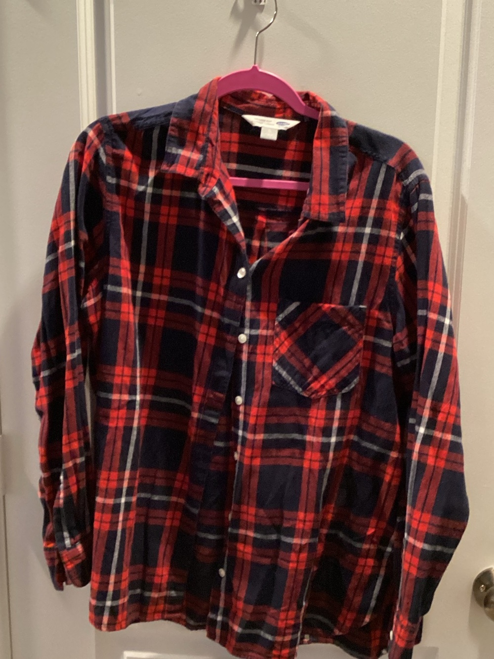 Old Navy Fabulous Flannel Red and Navy Button-Down Shirt - Women sz XL in EUC